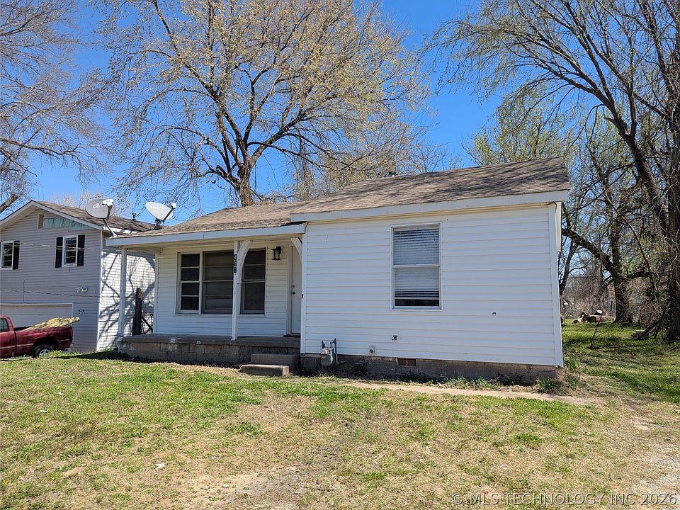 1st image of 411 S 56th West Ave