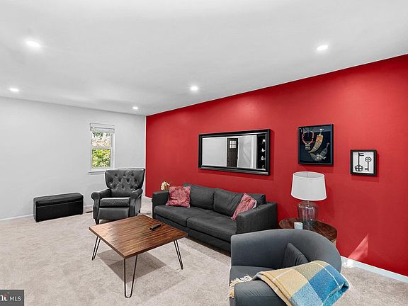 5th image of 1629 Bentana Way