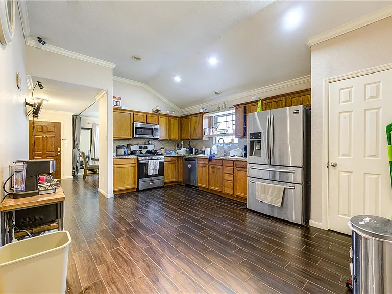 9642 Sugarblossom Ln — Photo 12