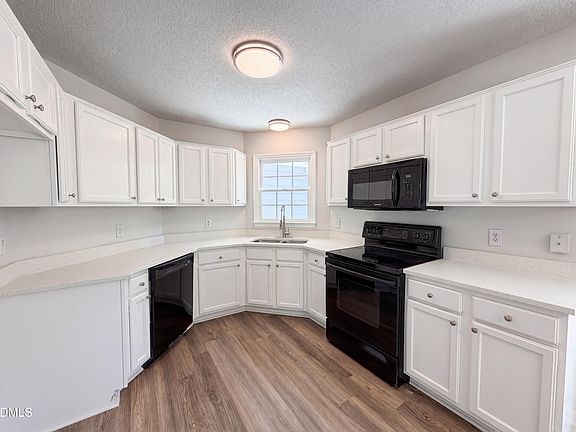 2nd image of 765 Trebor Dr