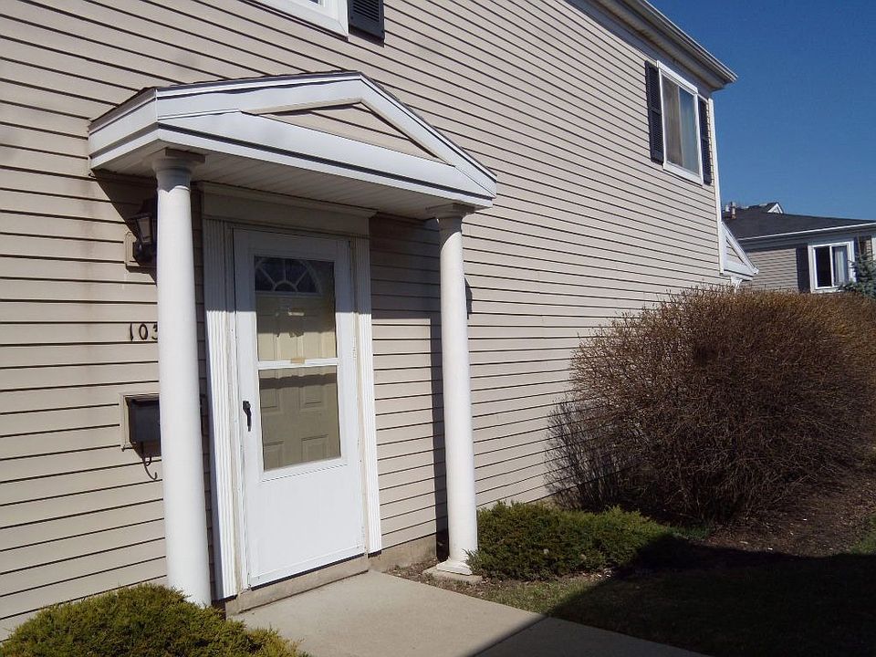 1st image of 1030 Cove Dr #147-D