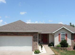 2808 N Fremont Rd, Ozark, MO 65721