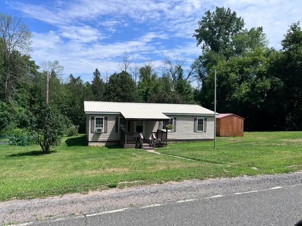 744 Fuller Rd, Peru, NY 12972