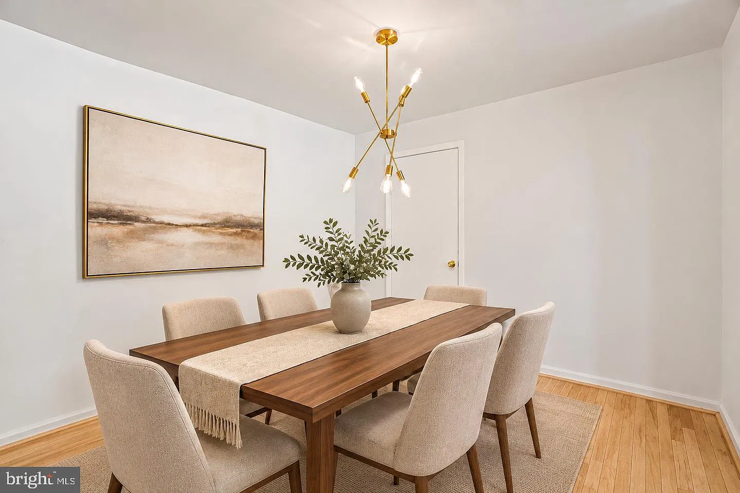 2 bed, 1.0 bath, 783 sqft, $2,150 — Photo 3