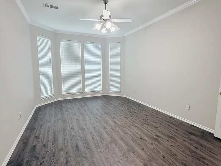 69 Cattail Pond Dr — Photo 12