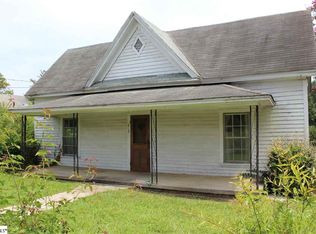 212 N 5th St, Easley, SC 29640