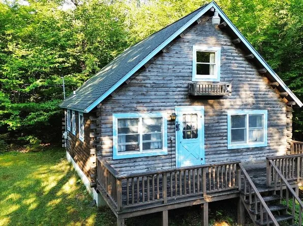 47 Pioneer Road, Moosehead Junction Twp, ME 04441