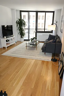 Rented by Newell and Assoc. | media 2