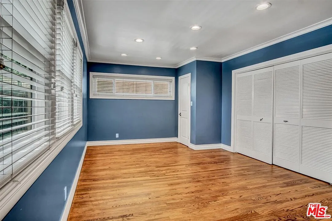 2 bed, 1600 sqft, $4,995 — Photo 3