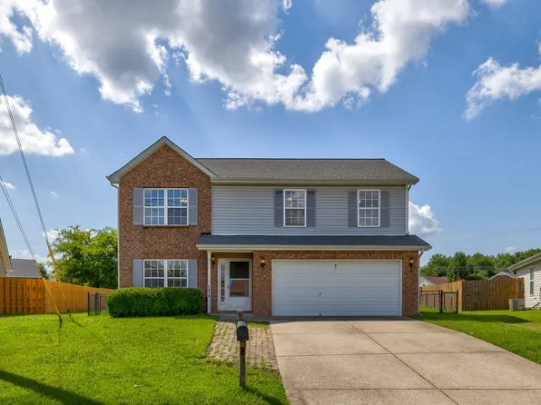 1010 Lowrey Pl, Spring Hill, TN 37174