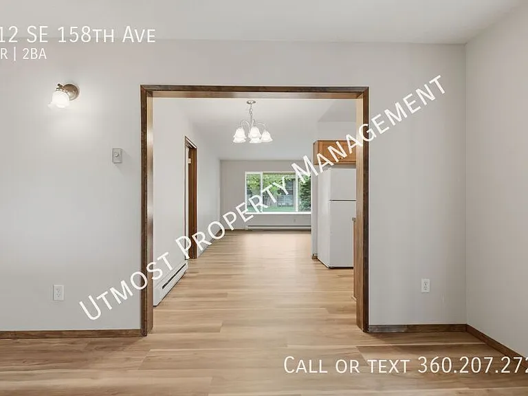 112 NE 158th Ave — Photo 3