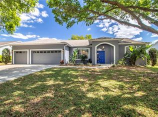 2707 Bent Leaf Dr, Valrico, FL 33594