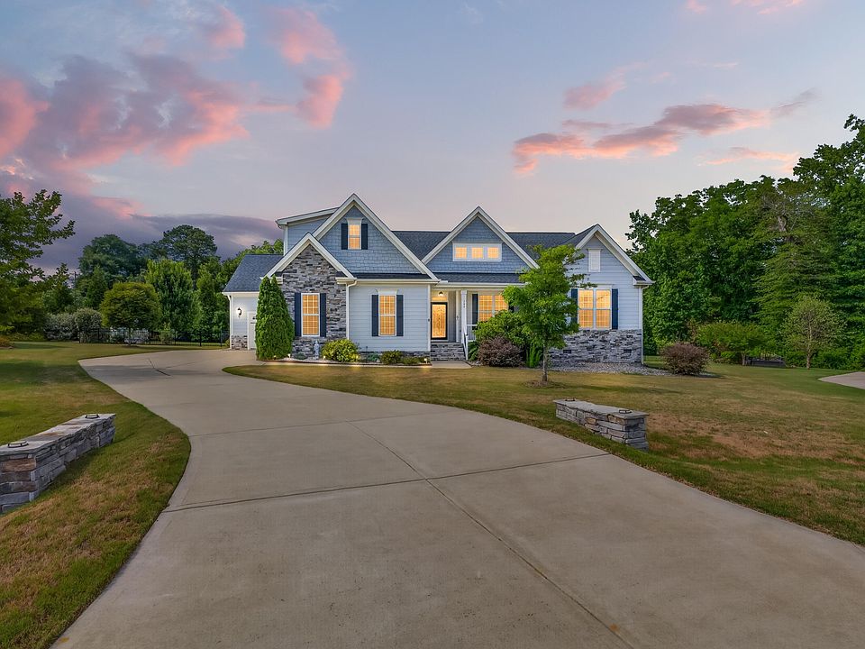 1st image of 200 Misty Moonlight Dr