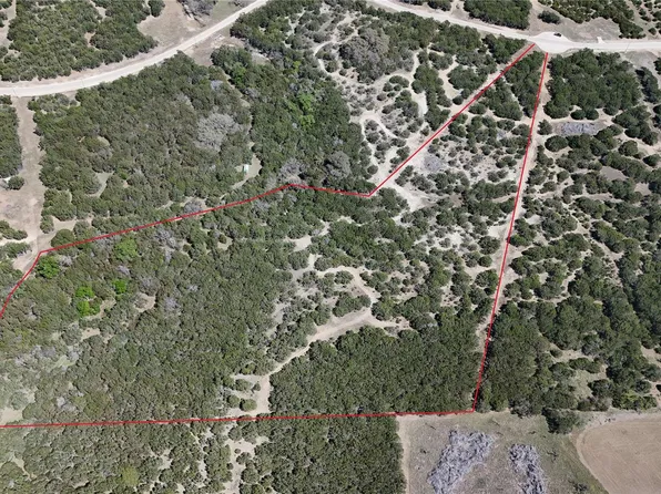 76 Donnie Dr, Lampasas, TX 76550