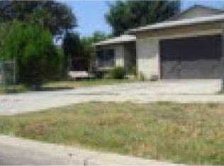 702 S Sycamore Ave, Rialto, CA 92376