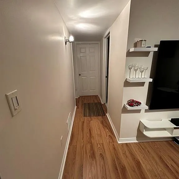 7929 Hawthorne Dr — Photo 44