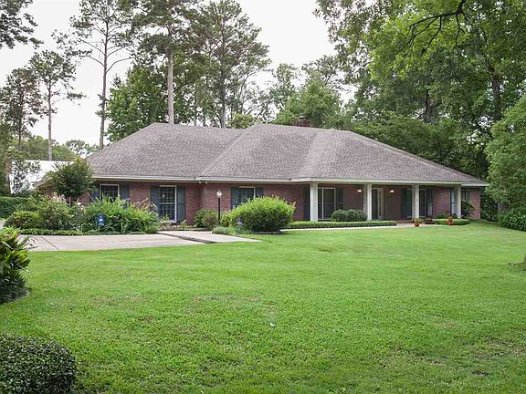 2nd image of 1609 Pine Ridge Pl