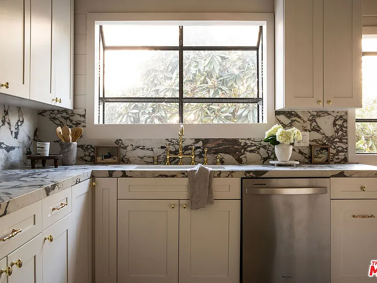 1208 S La Jolla Ave — Photo 17
