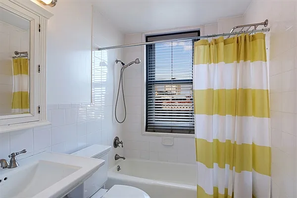 Sold by Citi Habitats | media 10