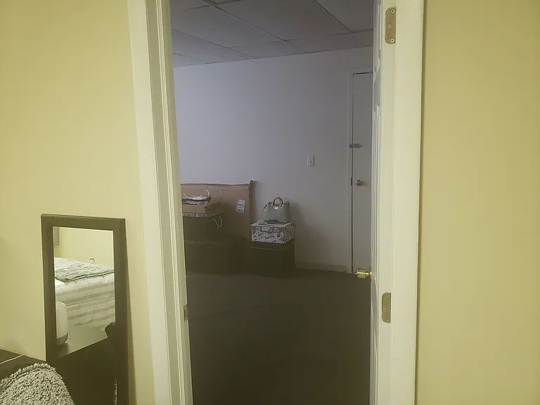 255 Schuyler Ave #109C — Photo 6