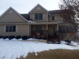 113 S Prairie Ct, Forreston, IL 61030