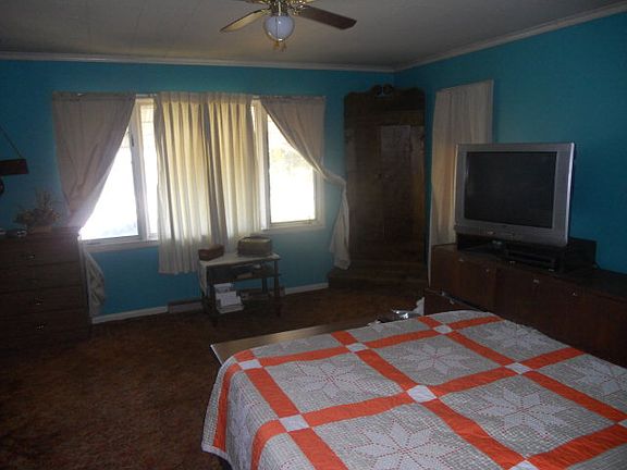 4th image of 1711 9th St