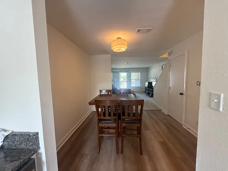 2504 Avent Ferry Rd #MAIN — Photo 6