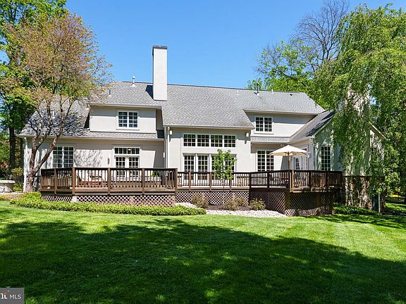 2nd image of 23 Derwent Dr