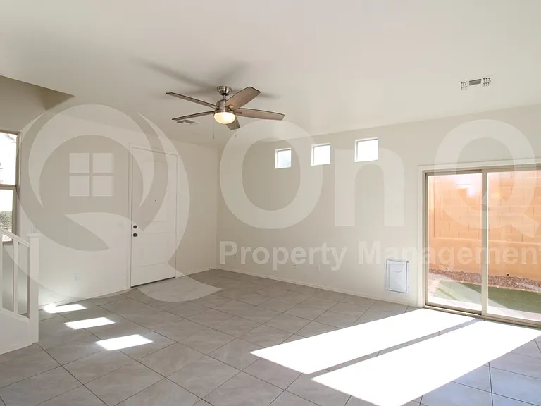 11443 W Saint John Rd — Photo 5