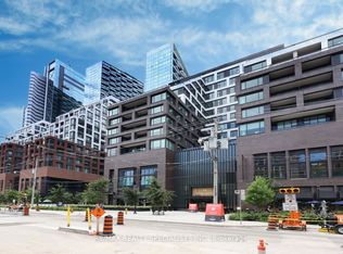 455 Wellington St W #704, Toronto, ON M5V 0V8