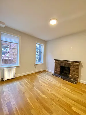 Rented by Waverly Realty Associates | media 27