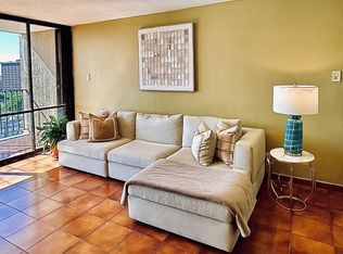 364 Calle San Frk APT 10F, San Juan, PR 00912