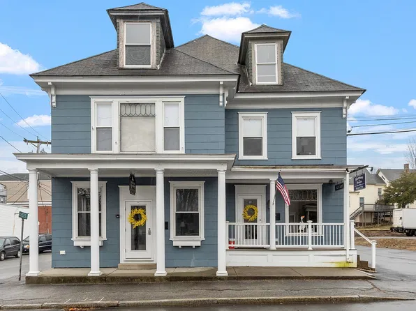113-115 Main St, Pepperell, MA 01463