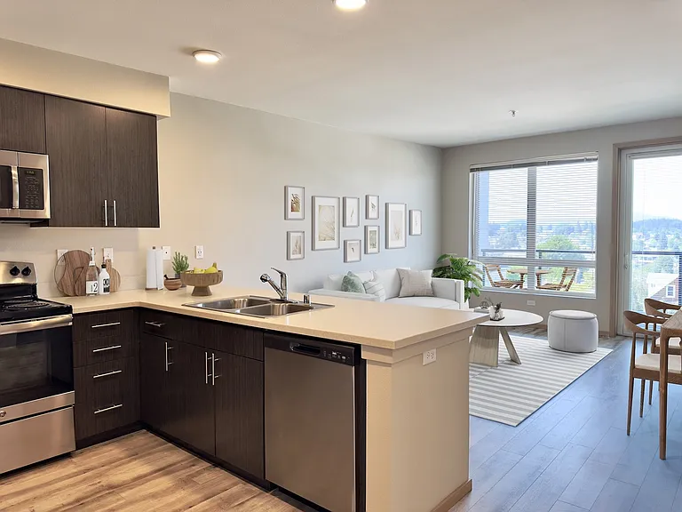 Spyglass Hill Apartments — Photo 9