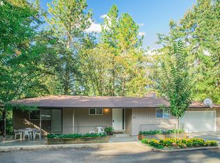 77 Prall Ln, Eugene, OR 97405
