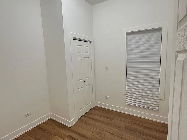 4162 S Wells St #2 — Photo 2