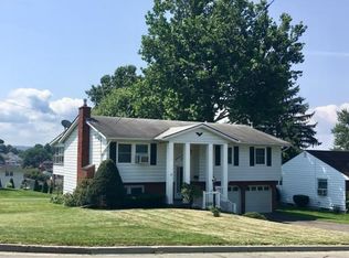 2616 Columbia Dr, Endwell, NY 13760