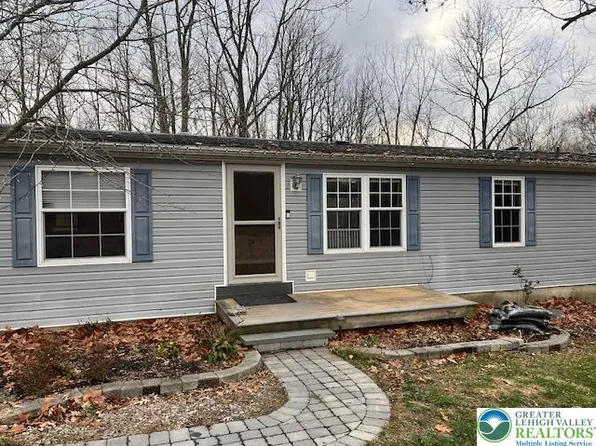 299 Twin Brook Rd, Northampton, PA 18067
