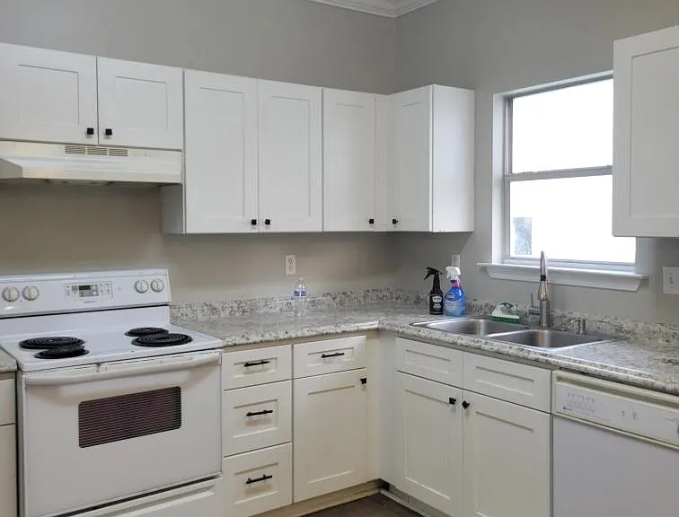 5402 Cottage Ln — Photo 10