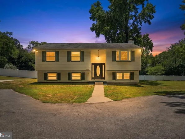 1365 Moyer Rd, Annapolis, MD 21403