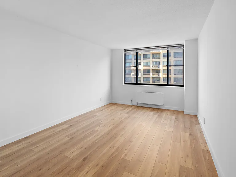 James Marquis, Residence 15G, 2 Bedroom 1 Bathroom