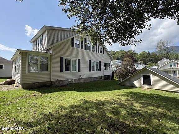 2nd image of 4 Harding Ave