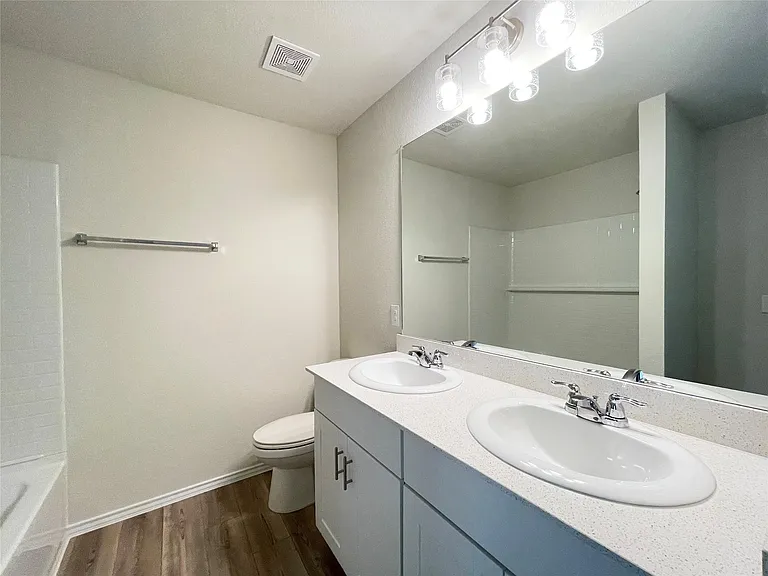 16020 Rein Ave — Photo 11
