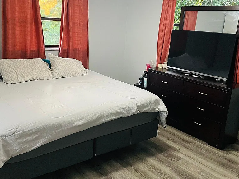 8408 N Orange Pl — Photo 10