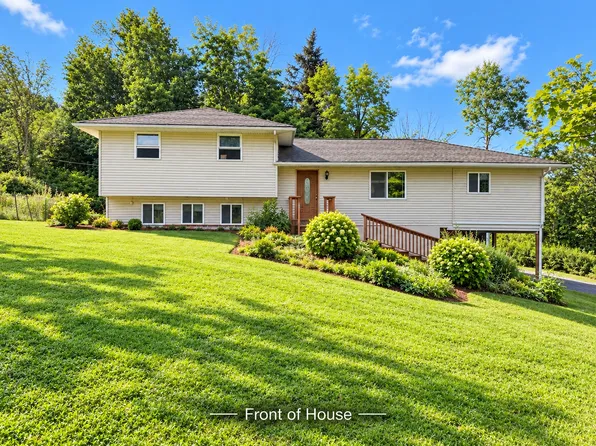 25 Traco Rd, Lake Ariel, PA 18436