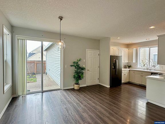 5th image of 6260 SW Arbor Grove Dr