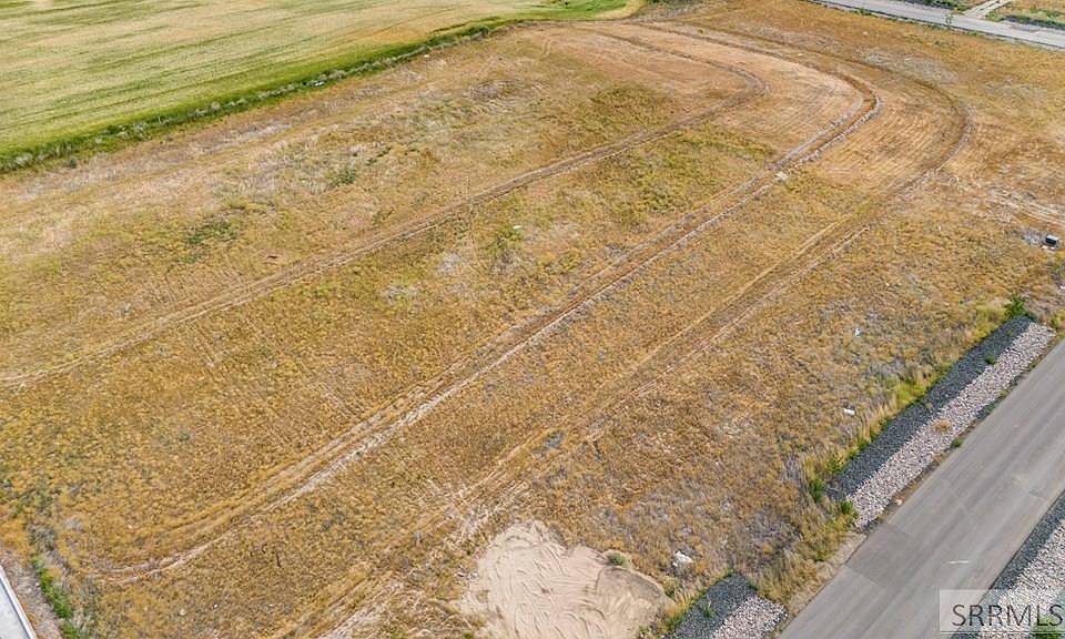 1st image of 5581 Malheur River St