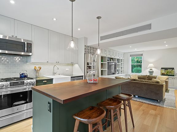4th image of 39-36 47th St