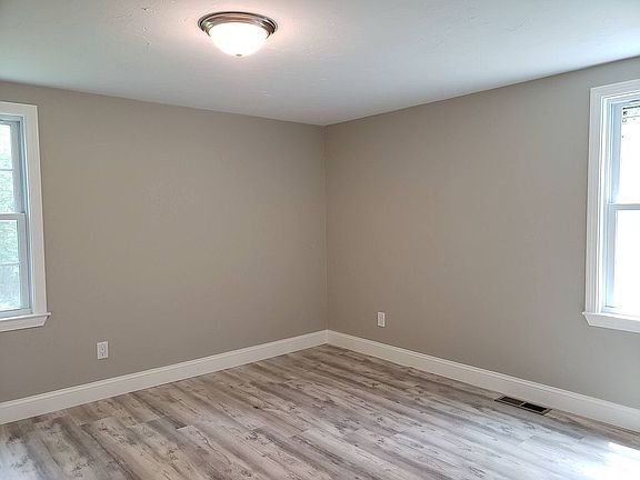 Bedroom, Downstairs