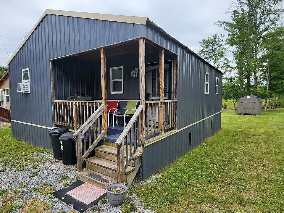 1st image of 24 Golden Acreage Dr